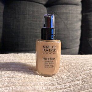 MAKE UP FOR EVER Face & Body foundation Shade 20